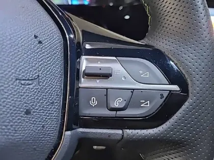 Photo 29 Peugeot 308 Gén. III Ph1 GT 5