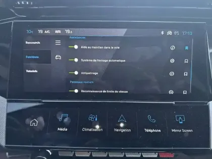 Photo 17 Peugeot 308  Electrique 54 kWh 156ch