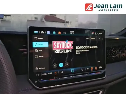 Photo 14 Volkswagen Tiguan  1.5 eTSI 150ch DSG7