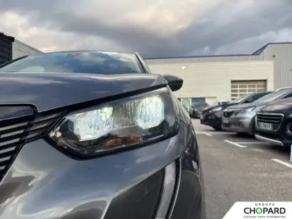 Photo 23 Peugeot 2008  BlueHDi 110 S&S BVM6