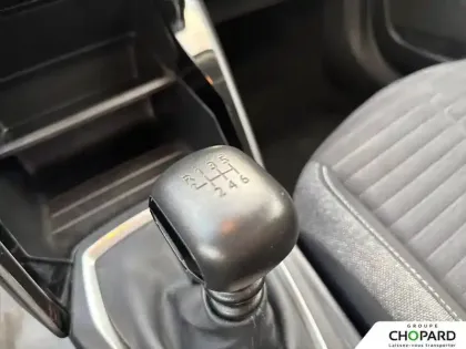 Photo 21 Peugeot 2008  BlueHDi 110 S&S BVM6