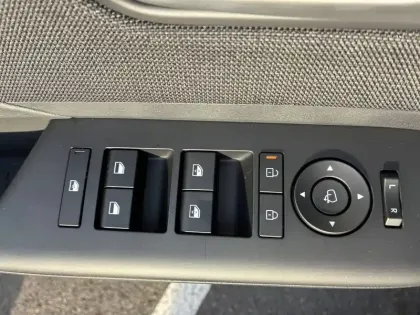 Photo 20 Hyundai Kona Gén. II Ph1 Executive 5