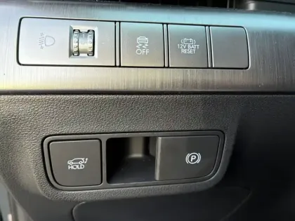 Photo 43 Hyundai Kona  Hybrid 138