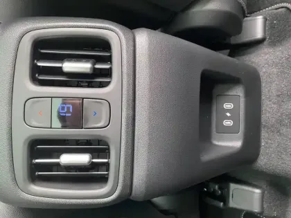 Photo 10 Hyundai Tucson  1.6 T-GDI 215 Hybrid BVA6