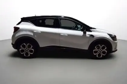 Photo 6 Renault Captur  TCe 140 - 21