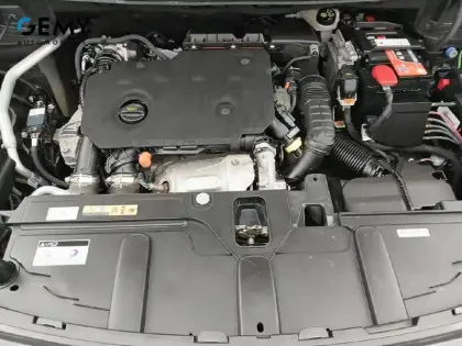 Photo 37 Peugeot 3008  BlueHDi 130ch S&S EAT8