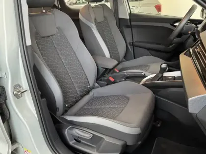 Photo 11 Audi A1  Sportback 30 TFSI 116 ch S tronic 7