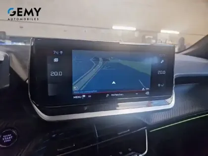 Photo 30 Peugeot 2008  PureTech 130 S&S EAT8