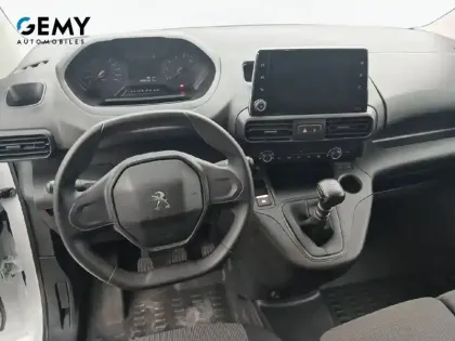 Photo 7 Peugeot Partner  FOURGON STANDARD 650 KG BLUEHDI 100 S&S BVM6