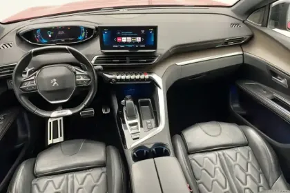 Photo 8 Peugeot 3008  Hybrid4 300 e-EAT8