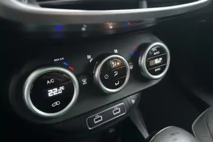 Photo 15 Fiat 500x  1.5 FireFly 130 ch S/S DCT7 Hybrid