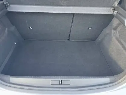 Photo 11 Peugeot 208  PureTech 130 S&S EAT8