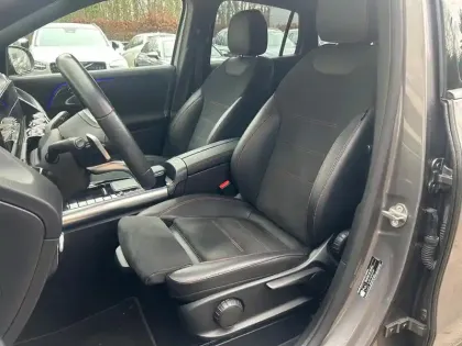 Photo 26 Mercedes GLA  200 d 8G-DCT