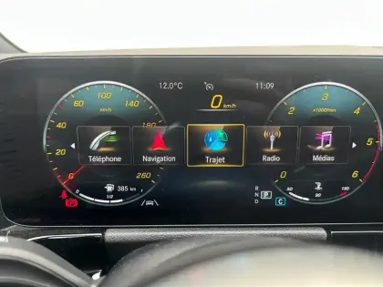 Photo 11 Mercedes GLA  200 d 8G-DCT