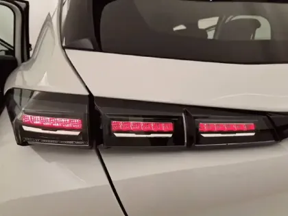 Photo 16 Peugeot 308  PureTech 110ch S&S BVM6