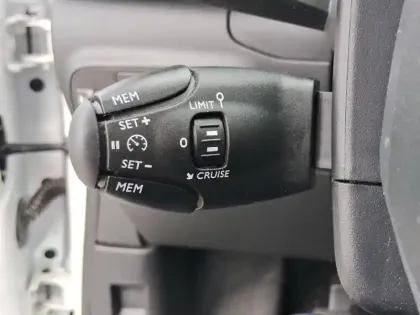 Photo 11 Citroën C3  PureTech 83 ch BVM5
