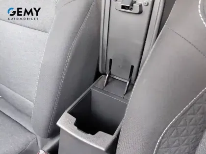 Photo 23 Renault Captur  TCe 90