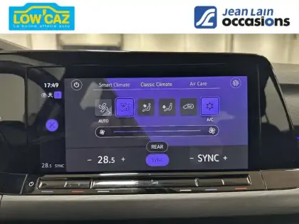 Photo 13 Volkswagen Golf  1.5 eTSI OPF 130 DSG7