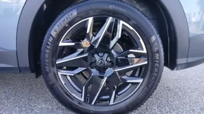 Photo 12 Peugeot 3008  Hybrid 145 e-DCS6