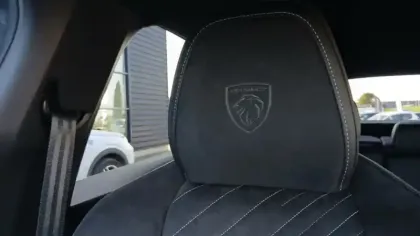 Photo 36 Peugeot 3008  Hybrid 145 e-DCS6