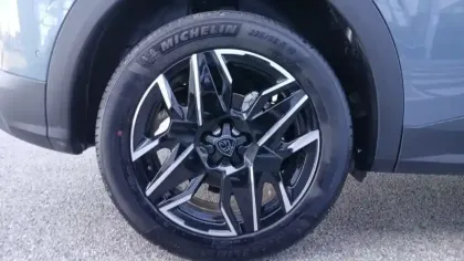 Photo 13 Peugeot 3008  Hybrid 145 e-DCS6