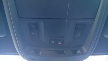 Photo 35 Peugeot 3008  Hybrid 145 e-DCS6