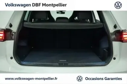 Photo 6 Volkswagen Tiguan 1.5 eTSI 150ch DSG7 R-Line