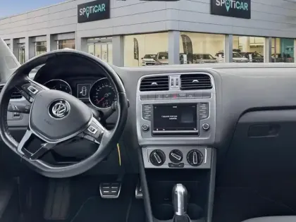 Photo 9 Volkswagen Polo  1.2 TSI 90 BMT DSG7 Série Spéciale Allstar