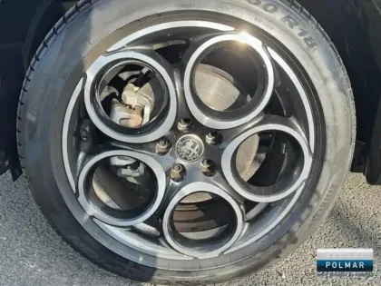 Photo 12 Alfa Romeo Tonale  1.5 Hybrid 130ch Sprint TCT