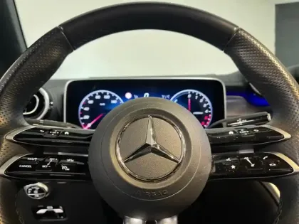 Photo 7 Mercedes Classe GLC 300 de Hybrid EQ 4MATIC AMG Line 30