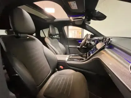 Photo 11 Mercedes Classe GLC 300 de Hybrid EQ 4MATIC AMG Line 30