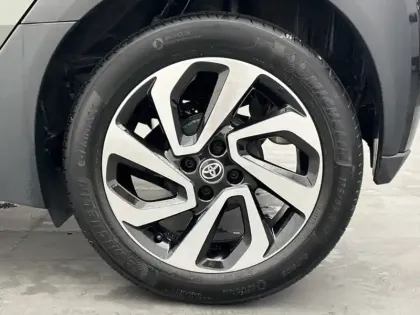 Photo 8 Toyota Aygo 1.0 S-CVT 72 Design