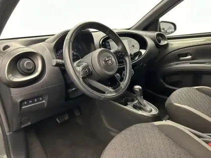 Photo 11 Toyota Aygo 1.0 S-CVT 72 Design