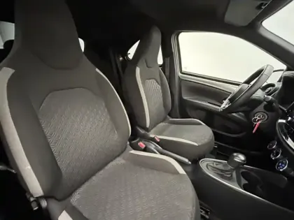 Photo 20 Toyota Aygo 1.0 S-CVT 72 Design