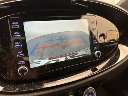 Photo 23 Toyota Aygo 1.0 S-CVT 72 Design