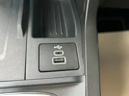 Photo 17 Ford Puma 1.0 EcoBoost Hybrid 125ch ST-Line S&amp;S Powershift