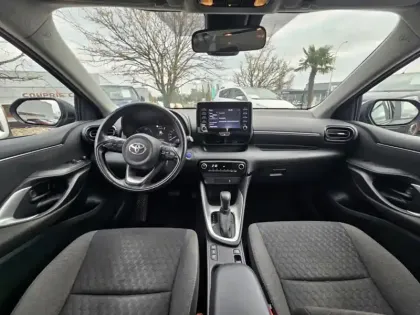 Photo 9 Toyota Yaris Hybride 116h Dynamic