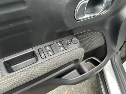 Photo 5 Citroën C3 Aircross PureTech 110ch S&amp;S Shine