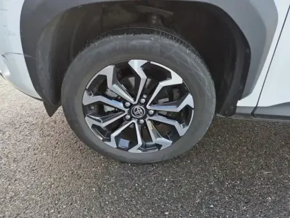 Photo 8 Toyota Yaris Hybride 116h Design