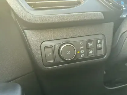 Photo 17 Ford Kuga 2.5 Duratec 180ch Hybrid FlexiFuel ST-Line X Powershift