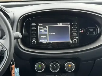 Photo 17 Toyota Aygo 1.0 VVT-i 72 Dynamic