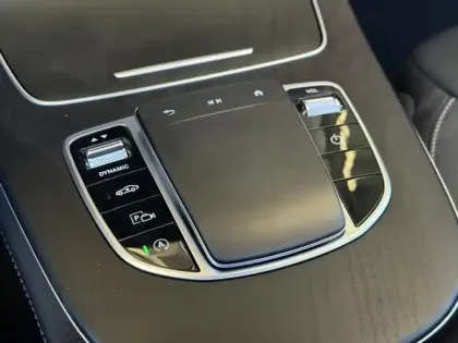 Photo 33 Mercedes Classe E Berline 220 d AMG Line