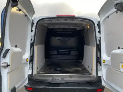 Photo 8 Ford Transit Connect Fourgonnette L1 1.0E 100ch E85 Trend