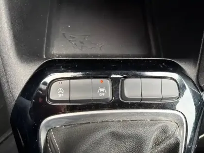 Photo 25 Opel Corsa  1.2 Turbo 100 ch BVM6