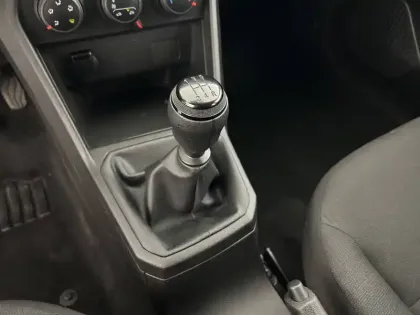 Photo 21 Dacia Sandero  SCe 65