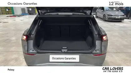 Photo 18 Volkswagen T-roc  1.5 eTSI EVO2 Hybrid 150 ch DSG7