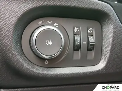 Photo 19 Opel Corsa  1.2 Turbo 100 ch BVA8