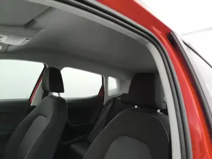 Photo 23 Seat Arona  1.0 TSI 95 ch Start/Stop BVM5 Copa