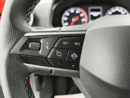 Photo 17 Seat Arona  1.0 TSI 95 ch Start/Stop BVM5 Copa