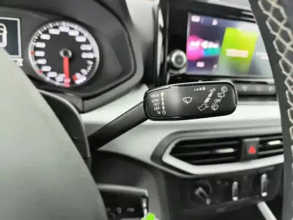 Photo 16 Seat Arona  1.0 TSI 95 ch Start/Stop BVM5 Copa